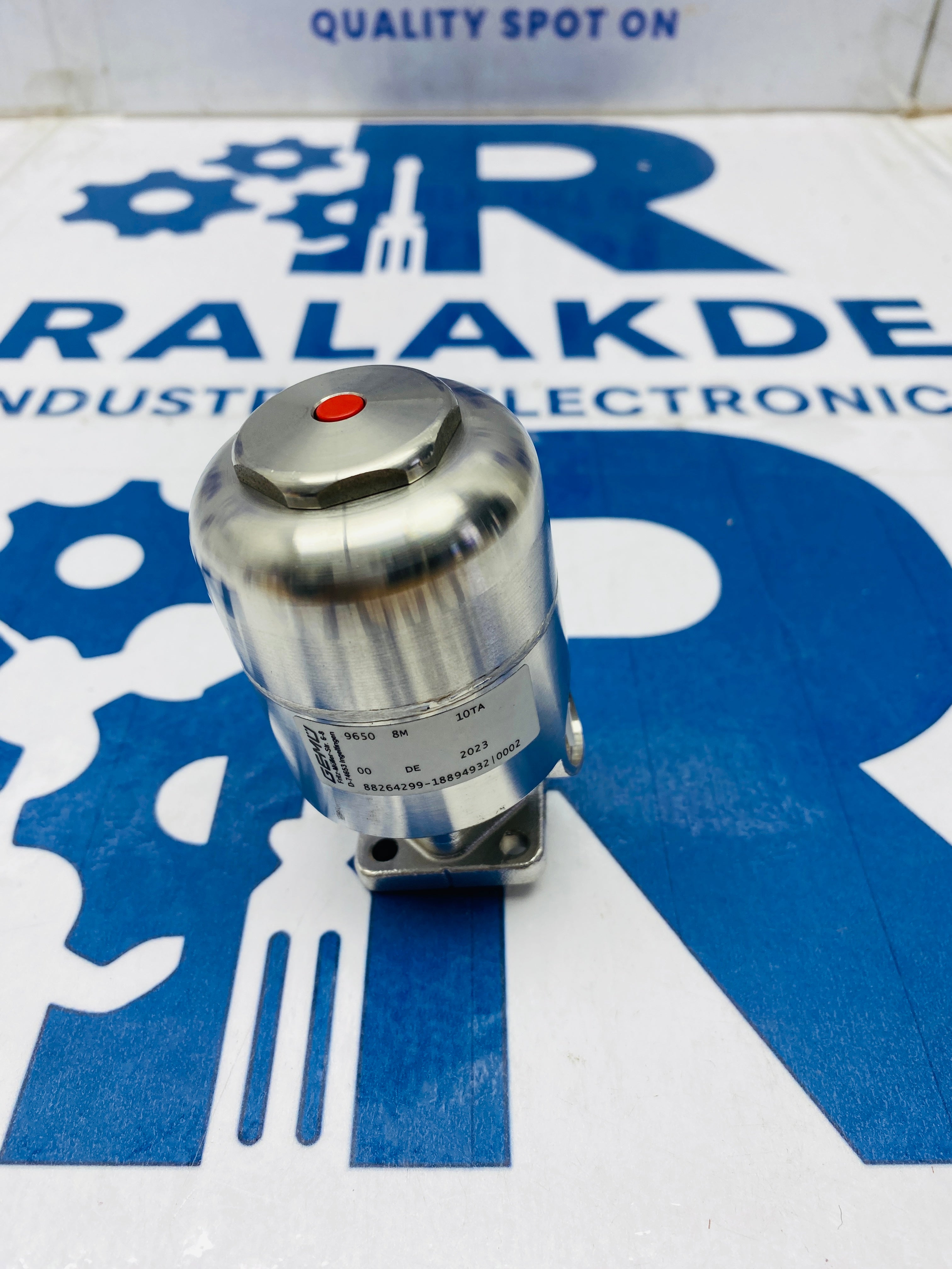 Main Product Image