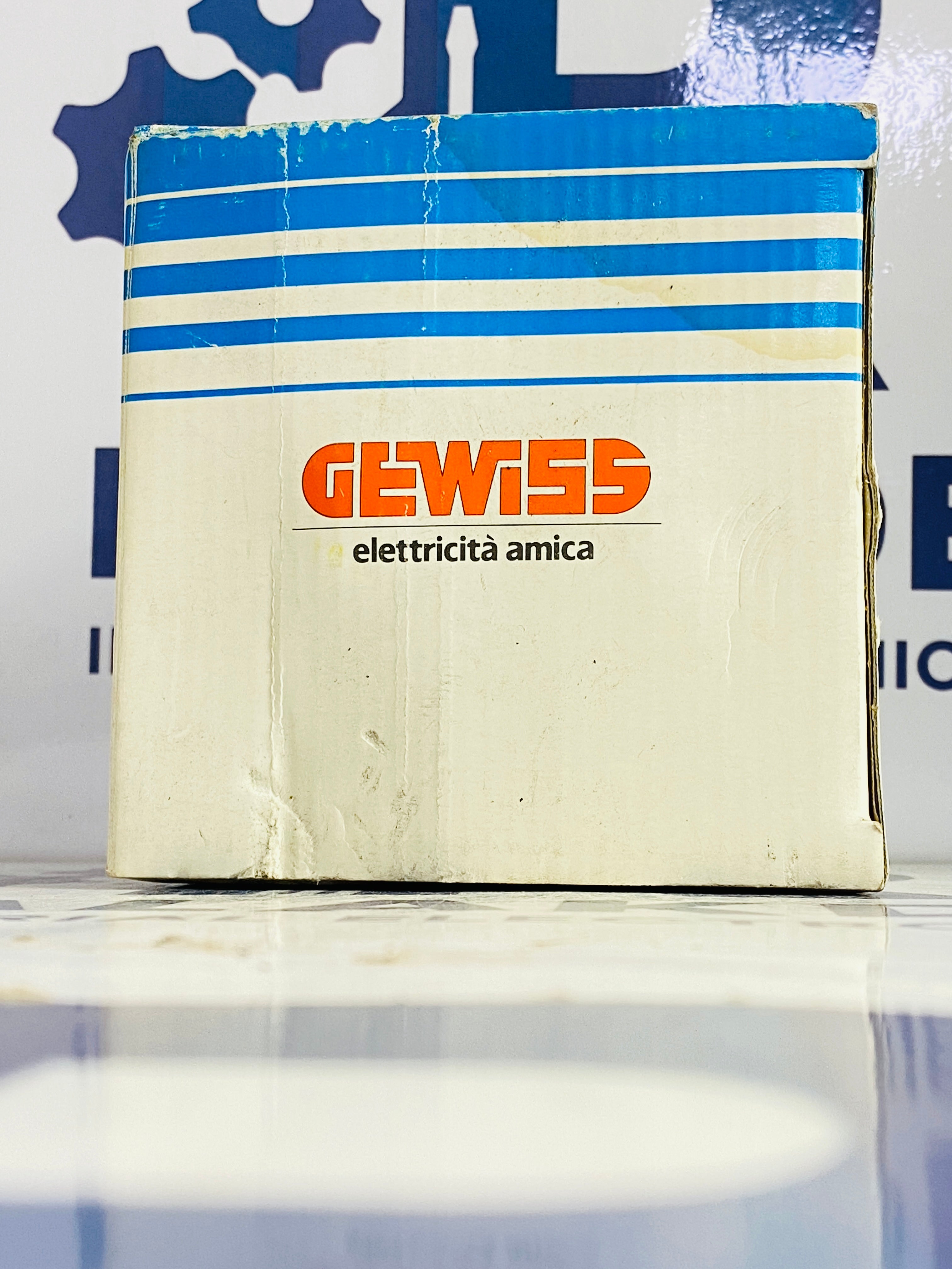 Main Product Image