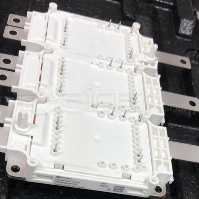 INFINEON FS820R08A6P2B