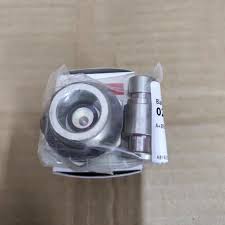 027F1046