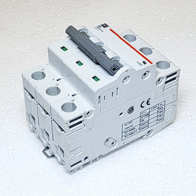 WMS3D06
