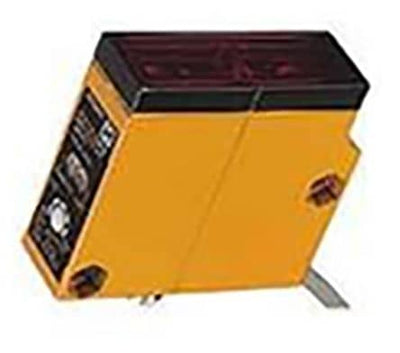 E3S-LS10XB4 Omron Diffuse Photoelectric Sensor 30 → 100 mm Detection Range PNP IP67 Block Style E3S-LS10XB4  Repair Service